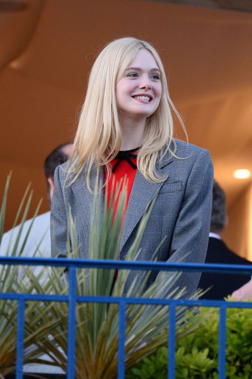 Elle Fanning at balcony of the Martinez Hotel in the evening of the Cannes Film Festival in France 2019/05/13 4