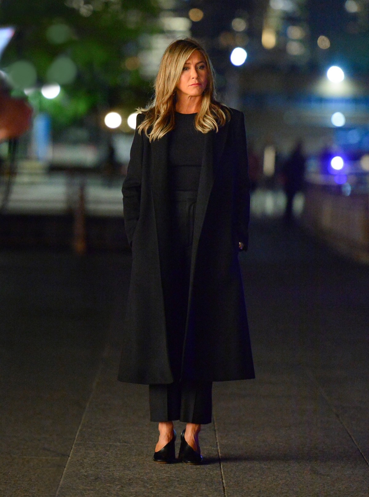 Jennifer Aniston Late Night Shoot for Her Upcoming Movie 2019/05/10