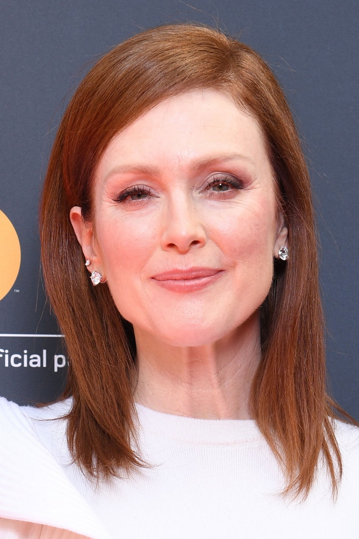 Julianne Moore in Stylish White Top During at 72nd Annual Cannes Film Festival 2019/05/15