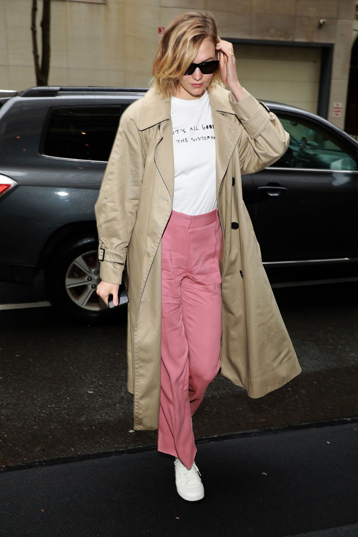 Karlie Kloss Out and About in New York 2019/05/05