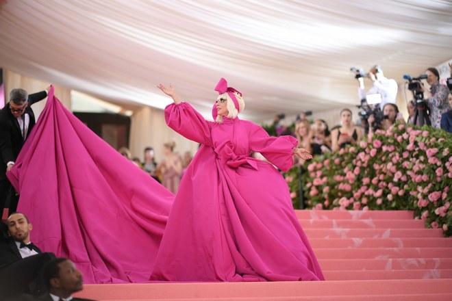 Met Gala 2019 Red Carpet: See Lady Gaga in Four Epic Looks