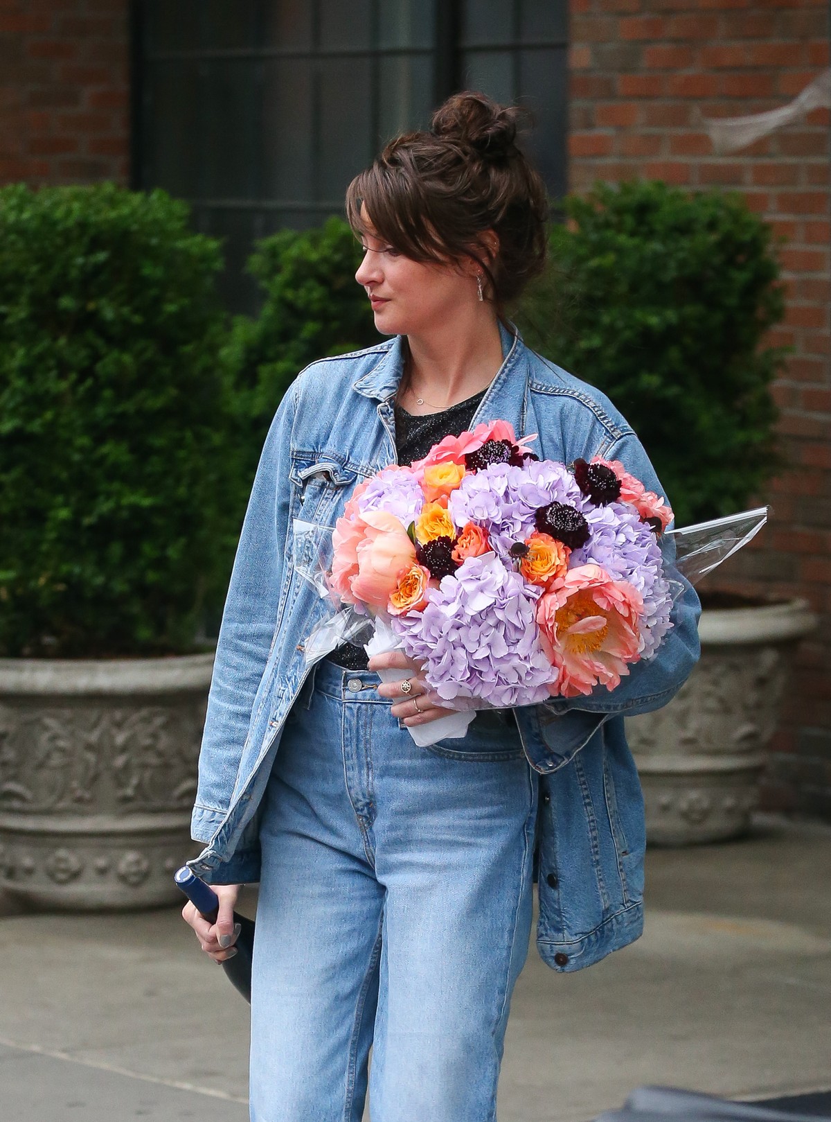 Shailene Woodley to the streets of Lower Manhattan 2019/05/04