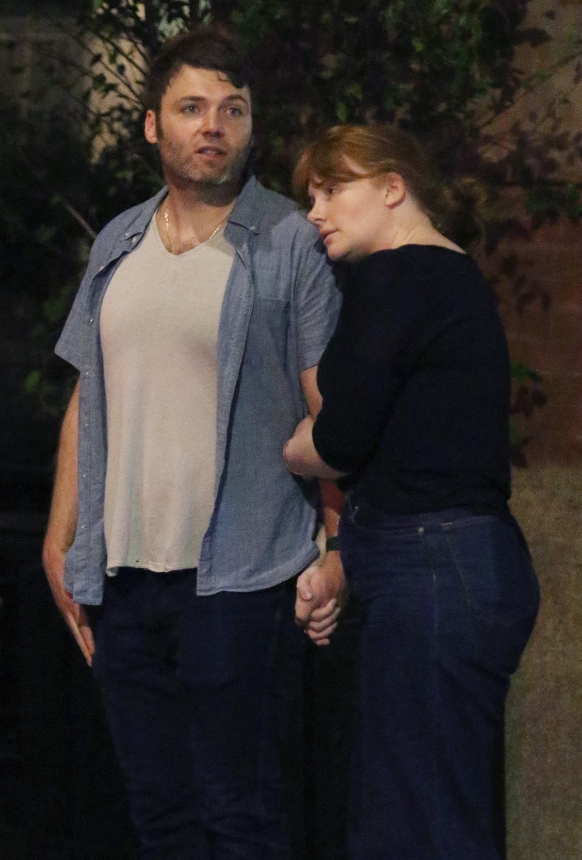 Bryce Dallas Howard with her husband Seth Gabel Night Out in New York 2019/08/14