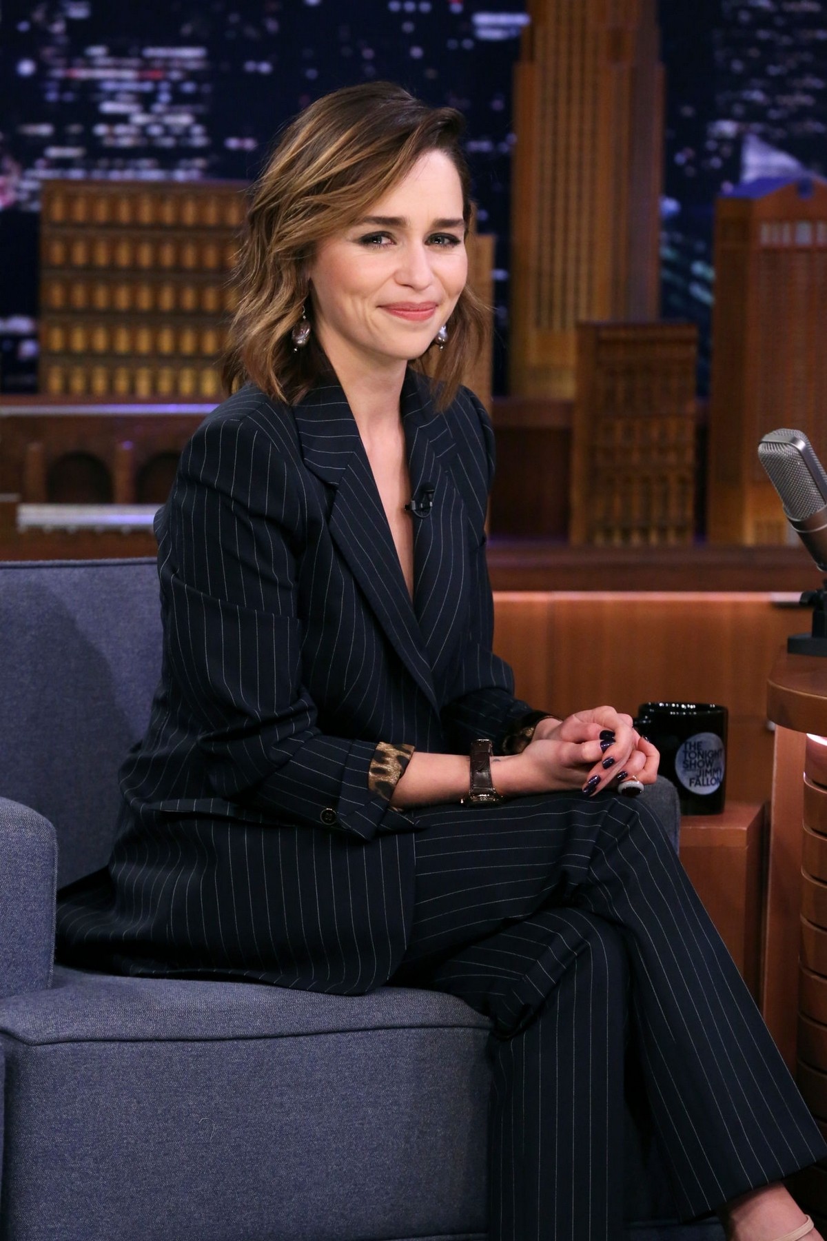 Emilia Clarke attends The Tonight Show with Jimmy Fallon 2019/10/30