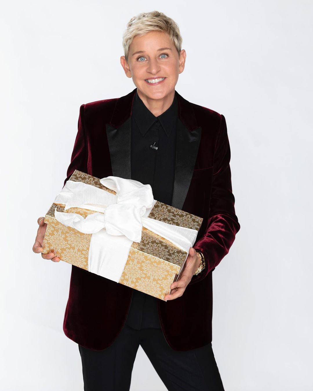 Ellen DeGeneres will be honored with the Carol Burnett Award at the Golden Globes 2020