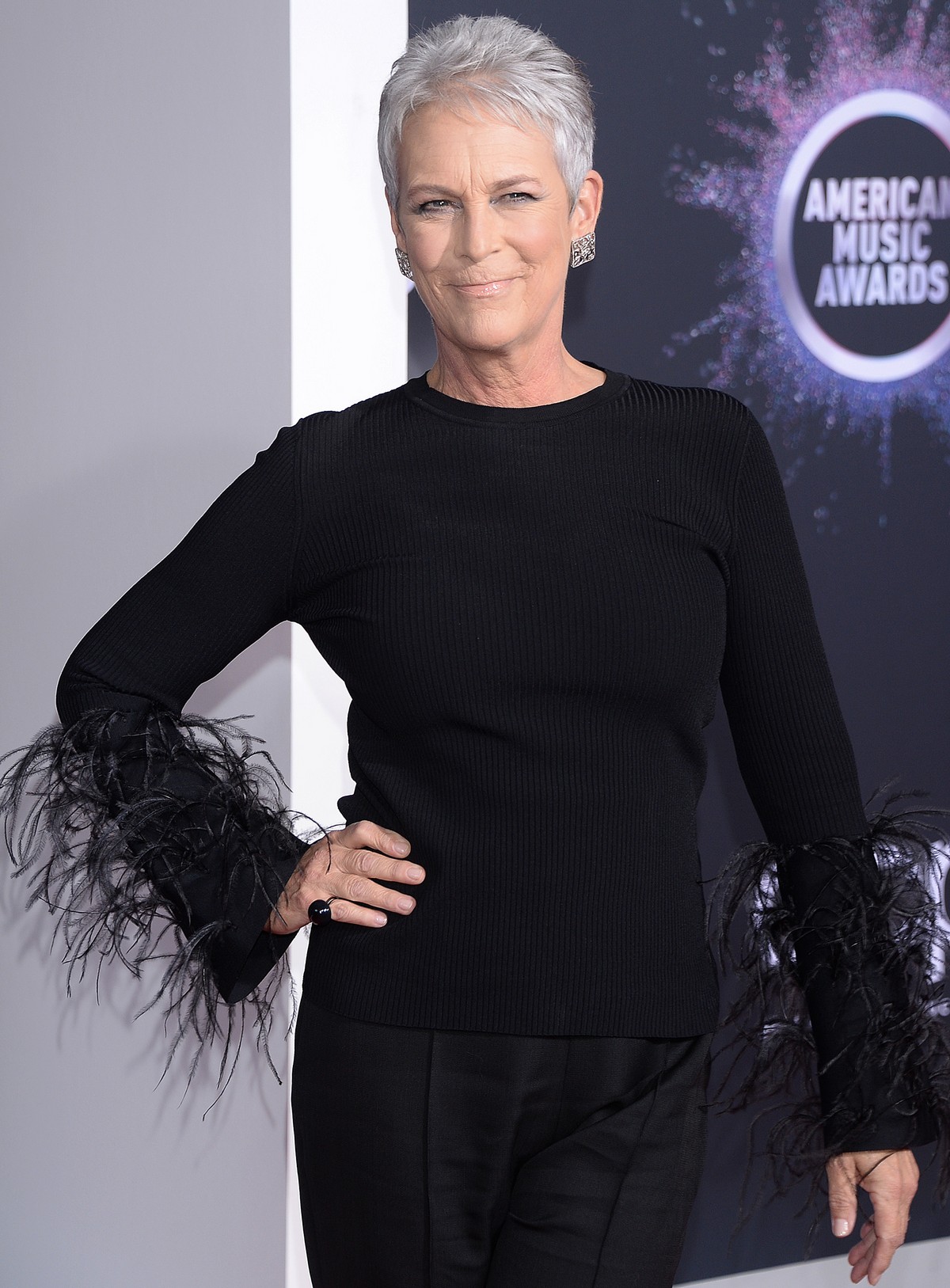 Jamie Lee Curtis attends 2019 American Music Awards at the Microsoft Theater in Los Angeles 2019/11/24