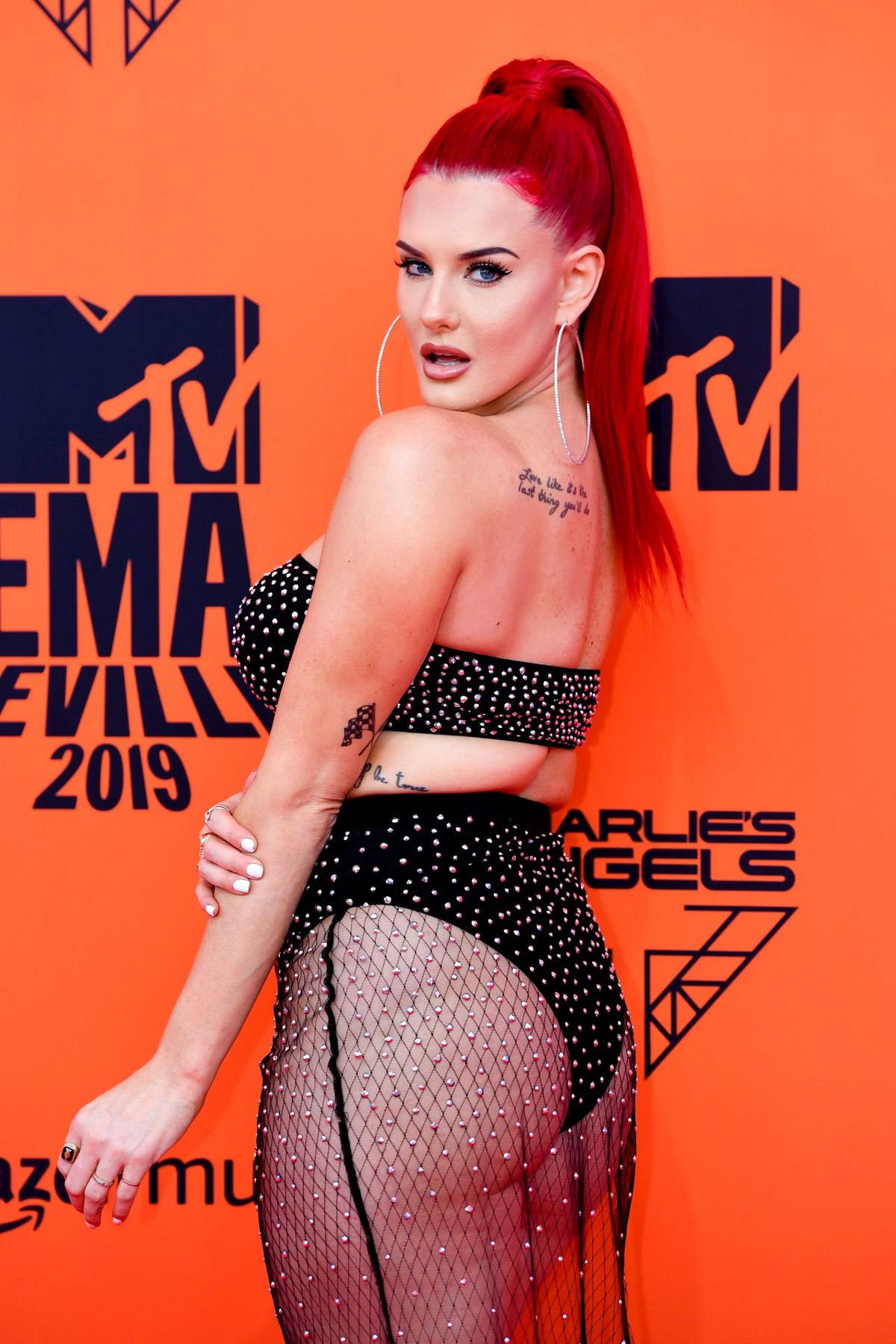 Justina Valentine attends MTV Europe Music Awards in Seville, Spain 2019/11/03