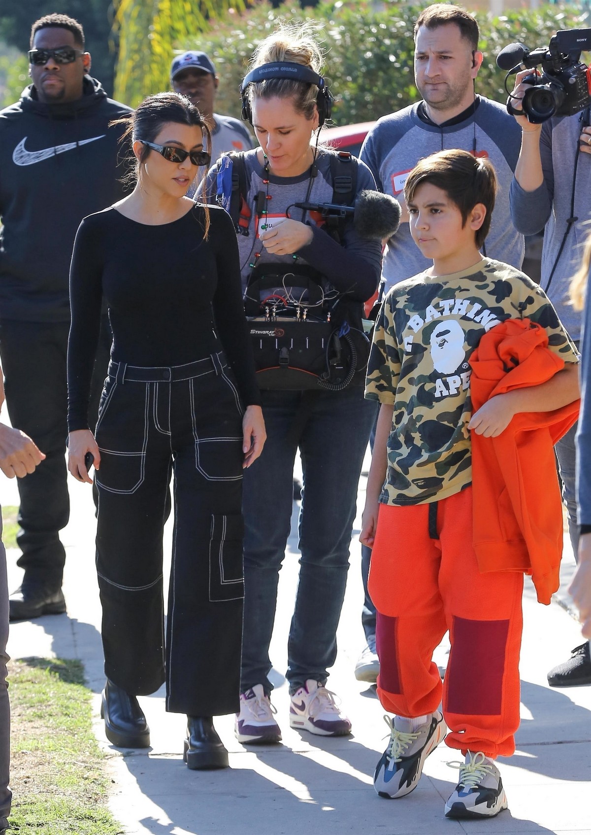 Kourtney Kardashian arrives at A Charity Event in Long Beach, California 2019/12/19