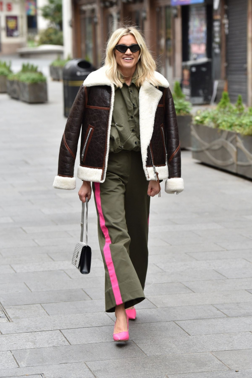 Ashley Roberts exits the Heart Radio Studios in London 2020/03/30 3