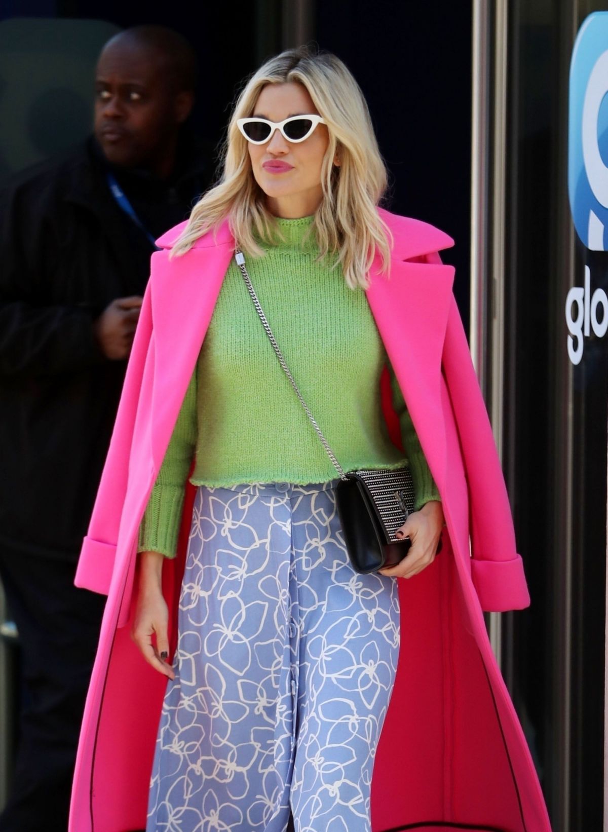 Ashley Roberts seen in pink lilac coat outside Global Radio in London 2020/04/01