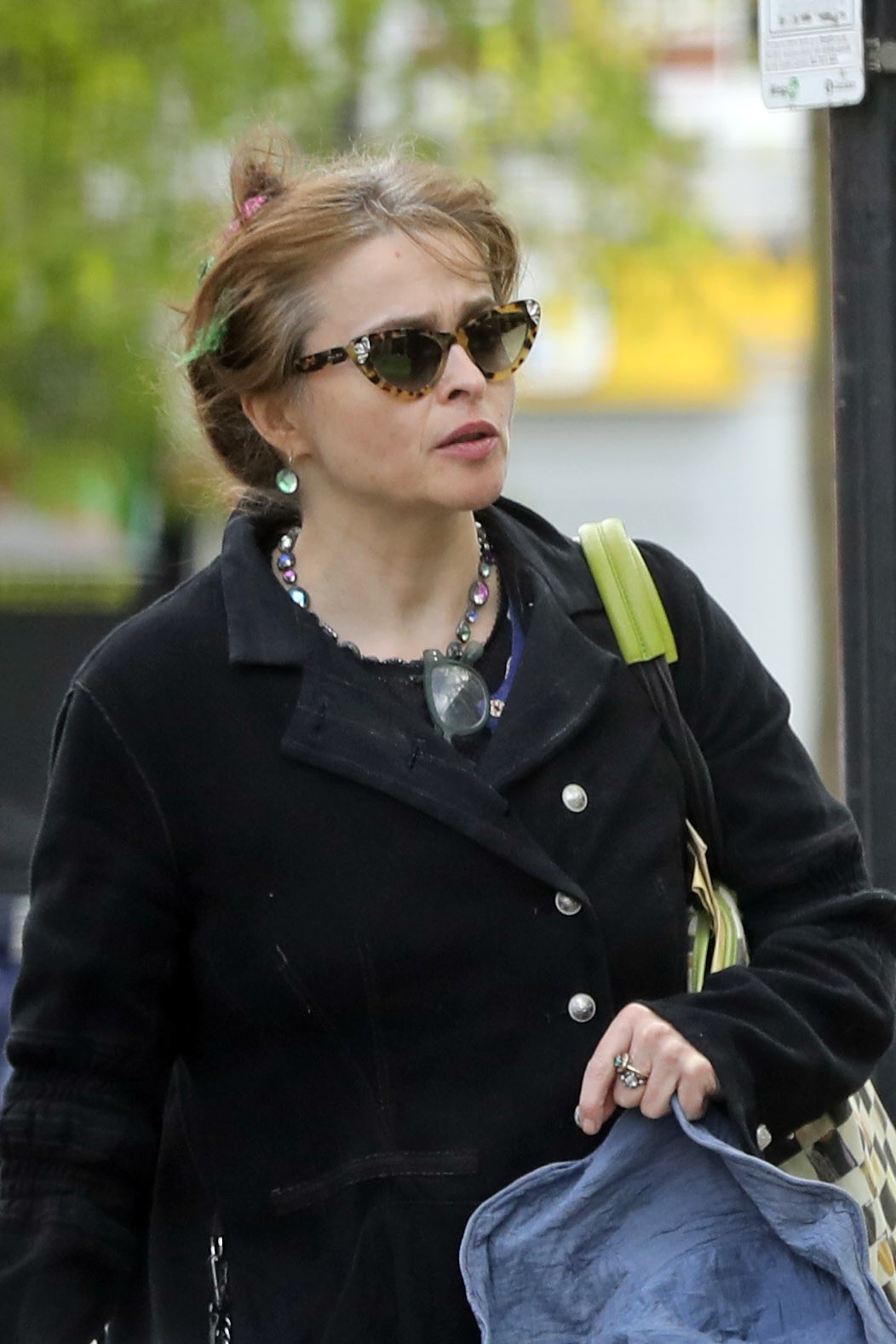 Helena Bonham Carter follows social distancing to get into Budgens supermarket in London 2020/04/08