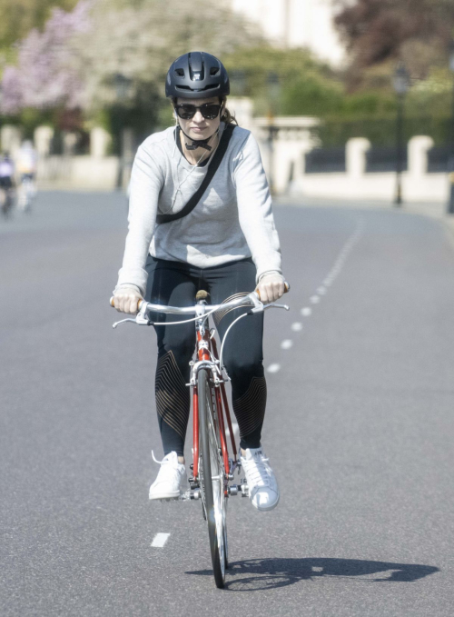 Lily James enjoy ride bike out for her daily exercise during COVID-19 in London 2020/04/11 11