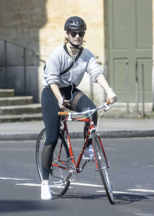 Lily James enjoy ride bike out for her daily exercise during COVID-19 in London 2020/04/11 3