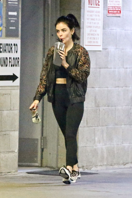 Lucy Hale enjoys her drink after a private training session in Los Angeles 2020/04/10 9