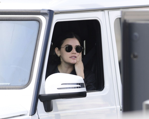 Lucy Hale goes Starbucks at the drive in Los Angeles 2020/04/04 3