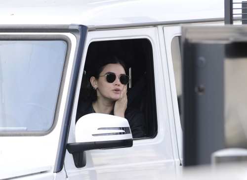 Lucy Hale goes Starbucks at the drive in Los Angeles 2020/04/04 1