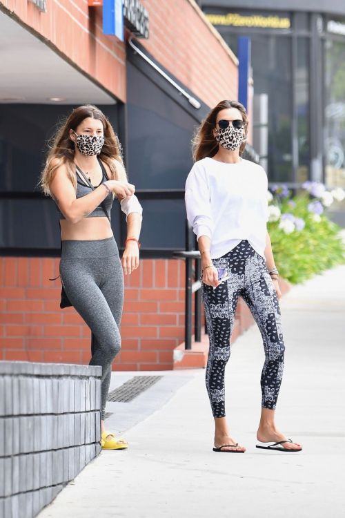 Alessandra Ambrosio at a Gym in Hollywood 2020/06/19 8