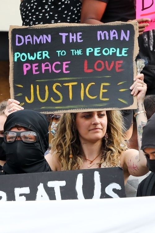 Paris Jackson at a Black Lives Matter Protest in Los Angeles 2020/06/01 2