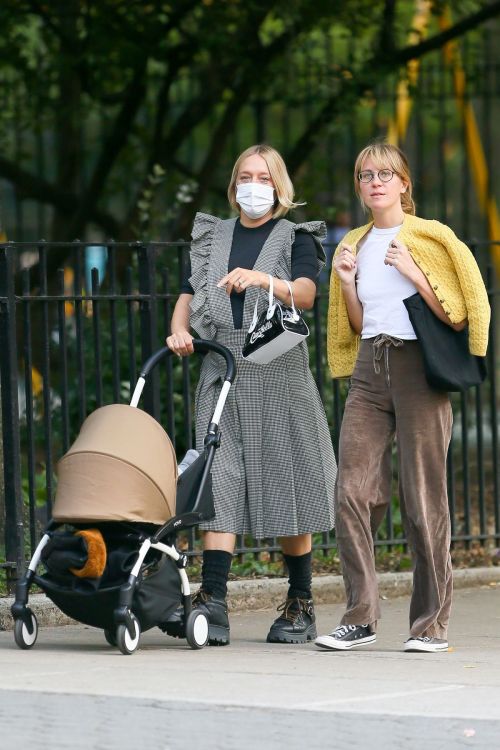 Chloe Sevigny Out with her Baby and Friend in New York 2020/09/22 1