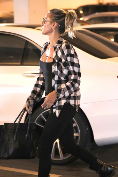 Kristin Cavallari at LAX Airport in Los Angeles 2020/09/19 2