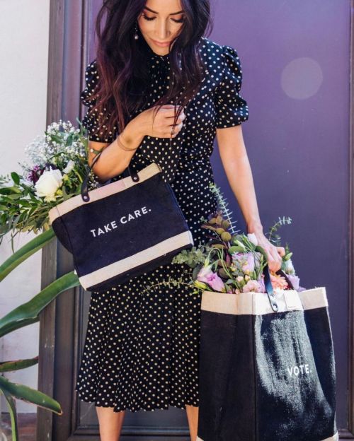 Abigail Spencer Promotes Her Own Designer Bags 2020 5