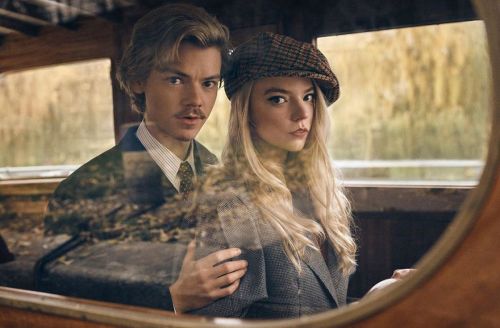 Anya Taylor-Joy and Thomas Brodie-Sangster - Netflix Queue Photos