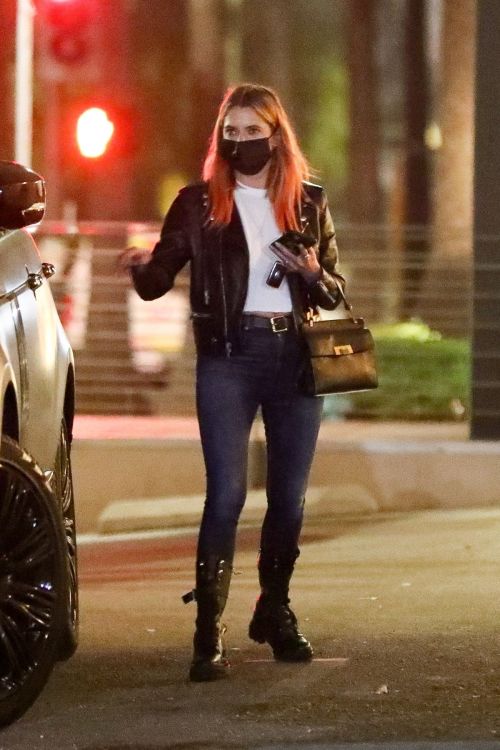 Ashley Benson Out for Dinner in Los Angeles 2020/10/21 6