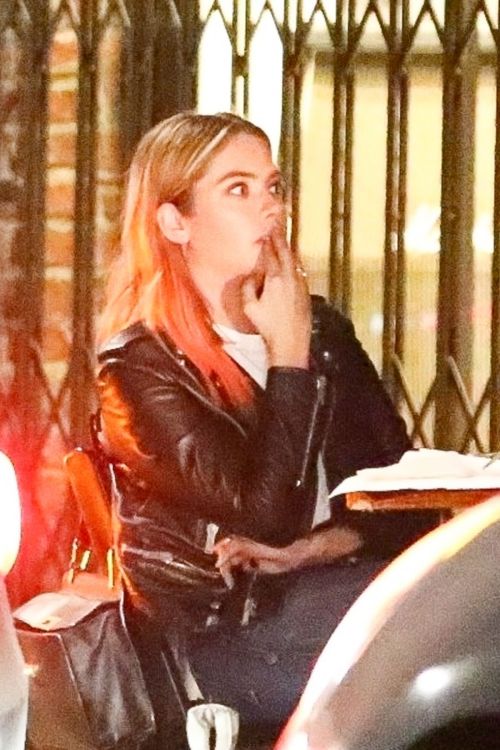 Ashley Benson Out for Dinner in Los Angeles 2020/10/21 8