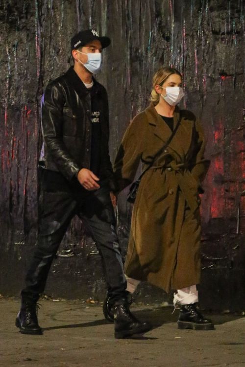 Ashley Benson and G-Eazy Night Out in New York 2020/11/16 9