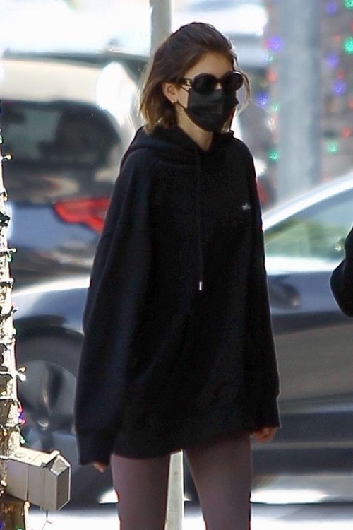 Kaia Jordan Gerber in Black Sweatshirt with Tights Out in Beverly Hills 2020/11/21 4