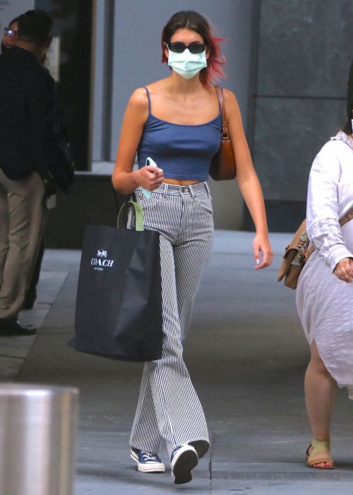 Kaia Jordan Gerber in Short Tank Top with Lining Pants Out in New York 2020/09/08 3