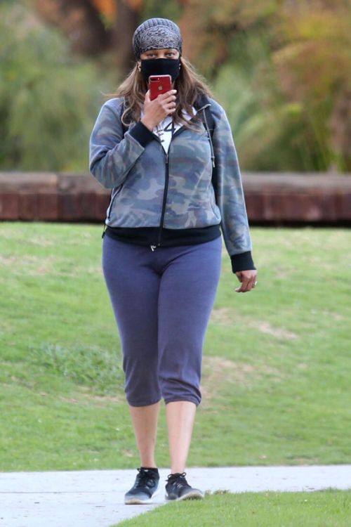 Tyra Banks Out at a Park in Los Angeles 11/24/2020 10