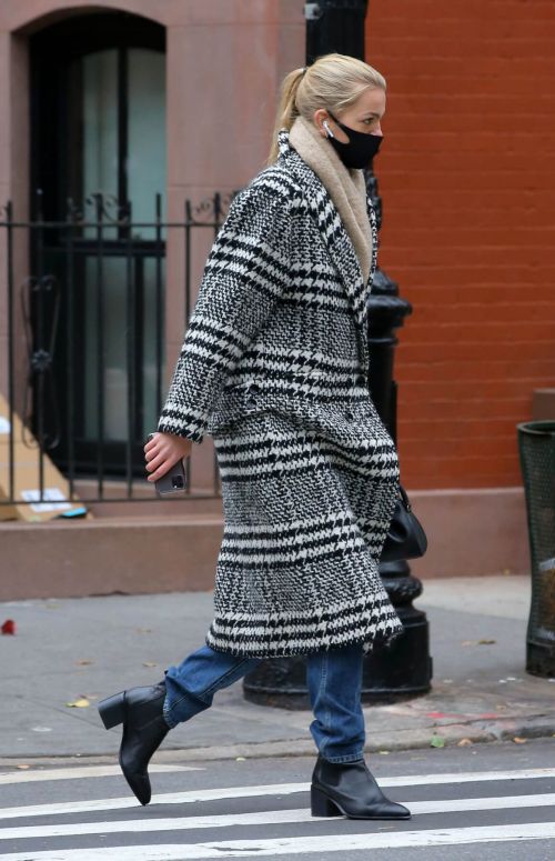 Daphne Groeneveld seen Long Coat after leaves for Lunch in New York 12/02/2020