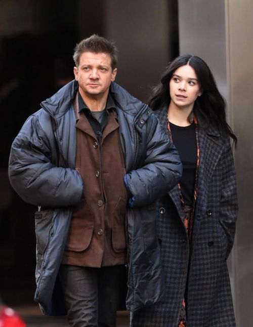 Hailee Steinfeld and Jeremy Renner on the Set of Hawkeye in New York 12/06/2020 11