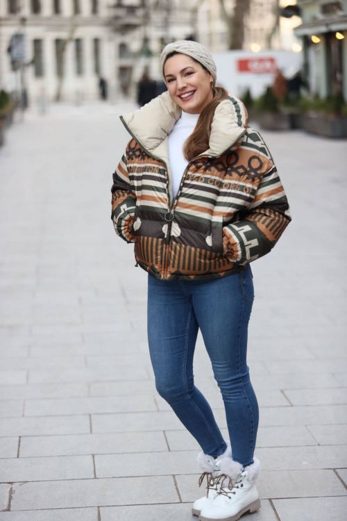 Kelly Brook in a High Neck Jacket with Denim Out in London 02/11/2021 3