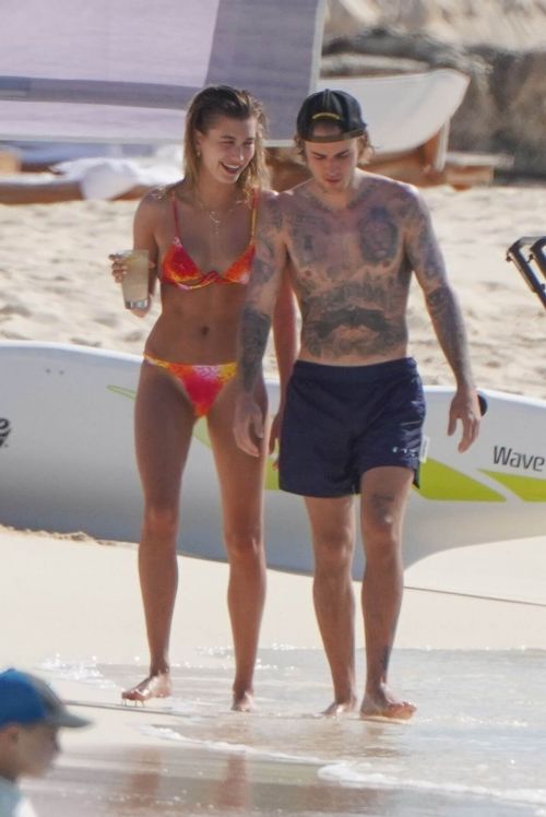 Hailey and Justin Bieber Enjoys at a Beach in Turk & Caicos 03/19/2021 2