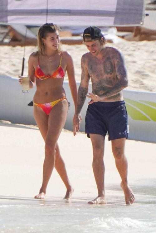 Hailey and Justin Bieber Enjoys at a Beach in Turk & Caicos 03/19/2021 4