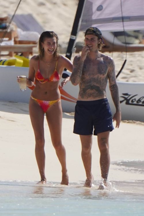 Hailey and Justin Bieber Enjoys at a Beach in Turk & Caicos 03/19/2021 8