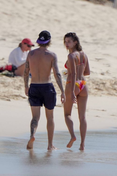 Hailey and Justin Bieber Enjoys at a Beach in Turk & Caicos 03/19/2021 9