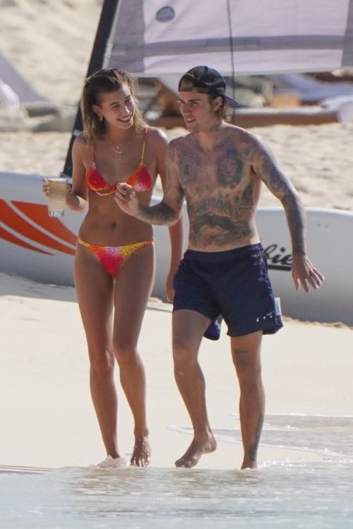 Hailey and Justin Bieber Enjoys at a Beach in Turk & Caicos 03/19/2021 10