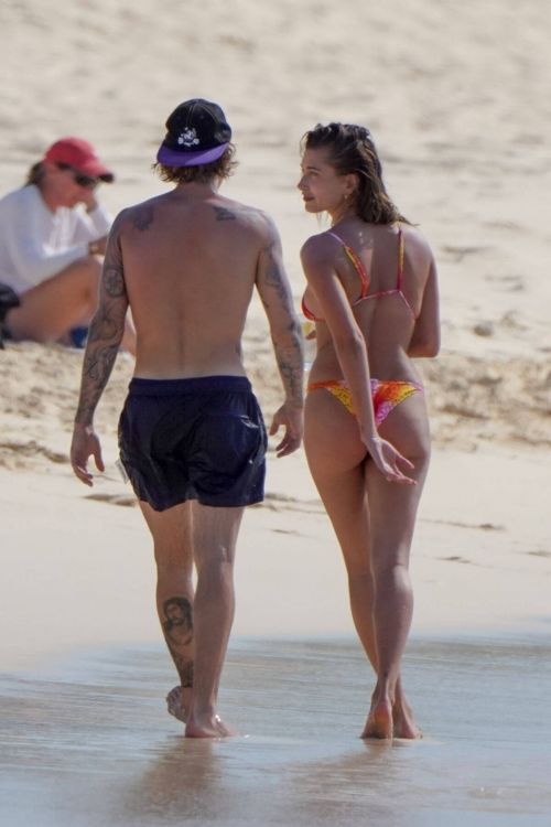 Hailey and Justin Bieber Enjoys at a Beach in Turk & Caicos 03/19/2021 11