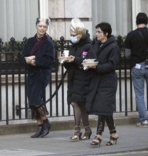 Iris Law and Maisie Williams Seen on the Set of Danny Boyle