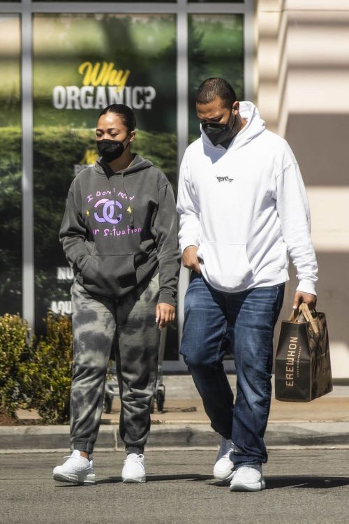 Jordyn Woods Out and About with Her Brother in Los Angeles 03/13/2021 4