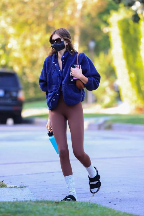 Kaia Jordan Gerber Heading to Pilates Class in Los Angeles 03/23/2021 1