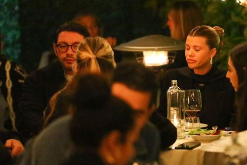 Sofia Richie Night Out for Dinner at Giorgio Baldi in Santa Monica 03/12/2021 1