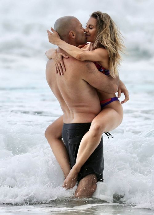 Sonja Marcelline and Mike Gunner Enjoys at a Beach in Gold Coast 02/23/2021 6