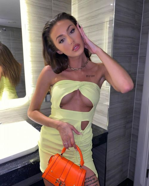 Chloe Veitch in Light Yellow Outfit - Instagram Photos 06/30/2021 1