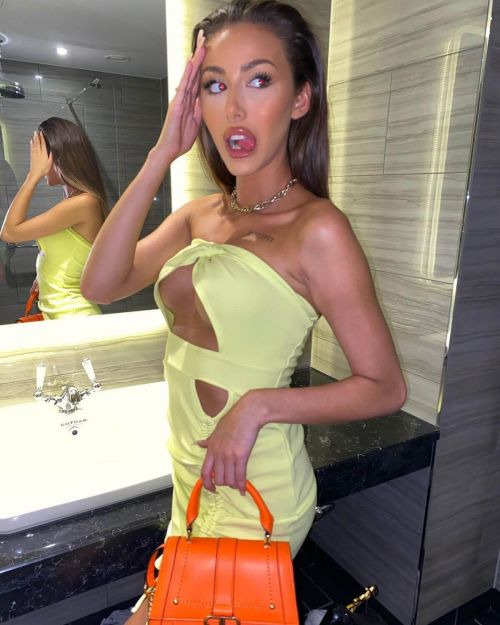 Chloe Veitch in Light Yellow Outfit - Instagram Photos 06/30/2021 2