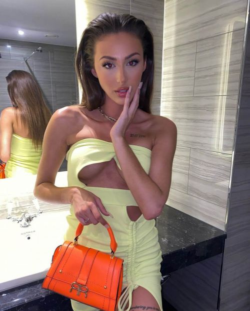 Chloe Veitch in Light Yellow Outfit - Instagram Photos 06/30/2021 3