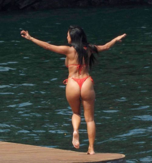 Nicole Scherzinger in a Red Bikini Celebrates Her 43rd Birthday in Lake Como 06/28/2021 9